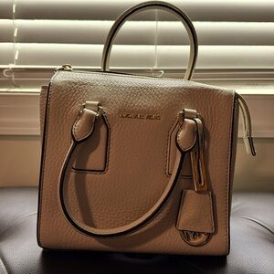 Small handbag cream color